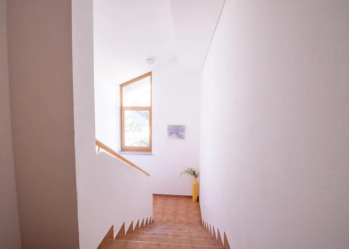 Am Edelweissanger Haus A 7 アパート *